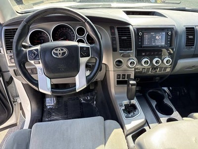 2015 Toyota Sequoia SR5 5.7L