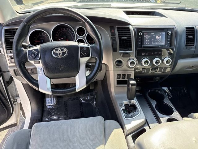 2015 Toyota Sequoia SR5 5.7L
