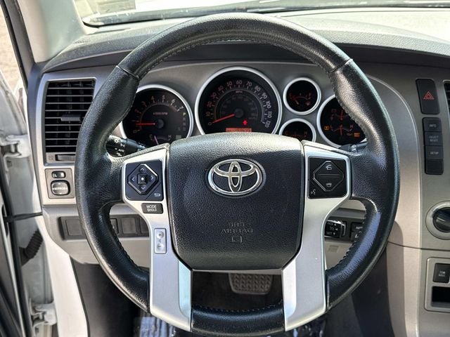 2015 Toyota Sequoia SR5 5.7L