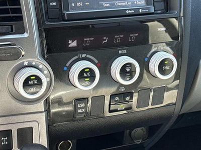 2015 Toyota Sequoia SR5 5.7L