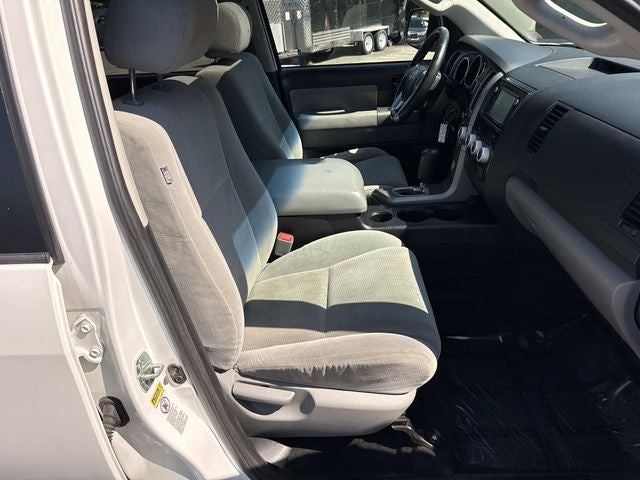 2015 Toyota Sequoia SR5 5.7L