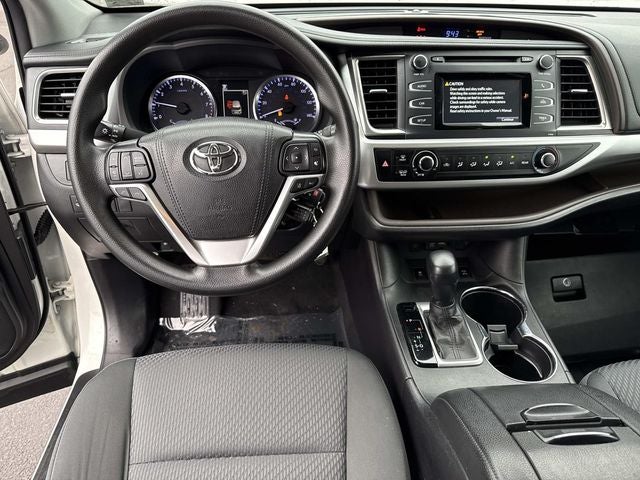 2019 Toyota Highlander LE