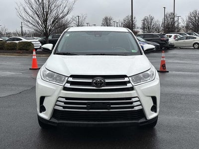 2019 Toyota Highlander LE
