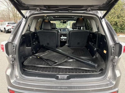 2016 Toyota Highlander Limited Platinum V6