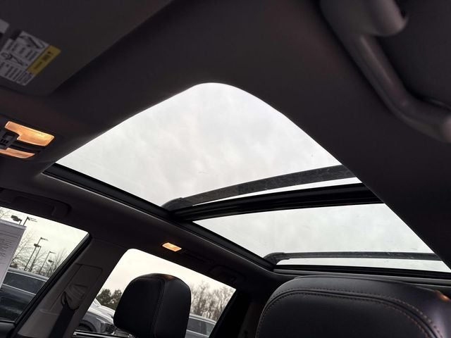 2016 Toyota Highlander Limited Platinum V6