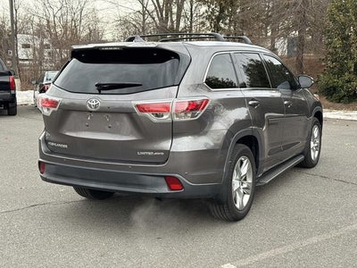 2016 Toyota Highlander Limited Platinum V6
