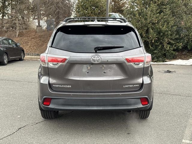 2016 Toyota Highlander Limited Platinum V6