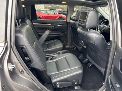 2016 Toyota Highlander Limited Platinum V6