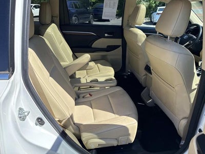 2018 Toyota Highlander Limited Platinum