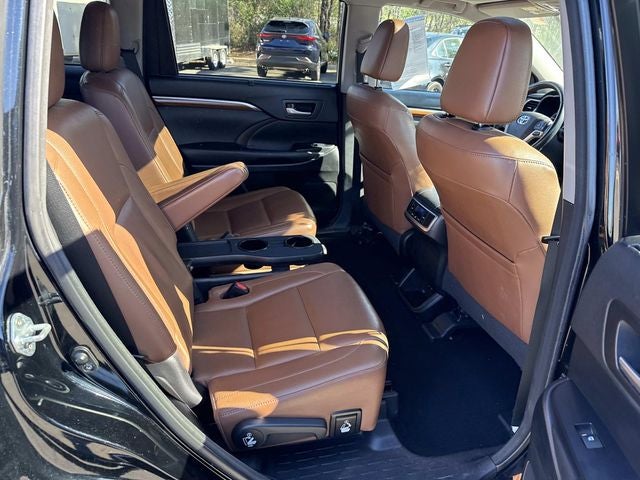 2017 Toyota Highlander Limited