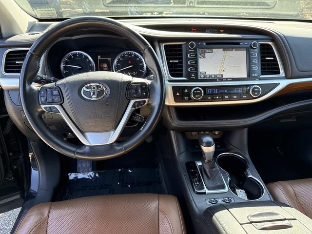 2017 Toyota Highlander Limited