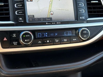 2017 Toyota Highlander Limited