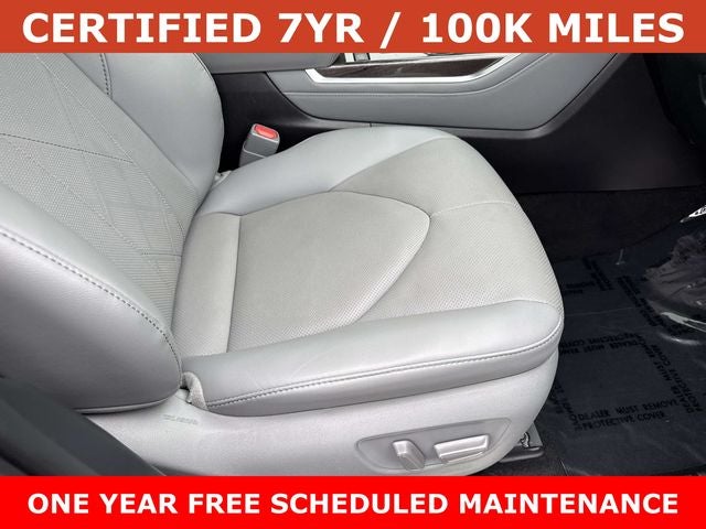 2021 Toyota Highlander Hybrid Platinum