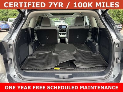 2021 Toyota Highlander Hybrid Platinum