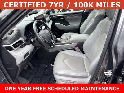 2021 Toyota Highlander Hybrid Platinum