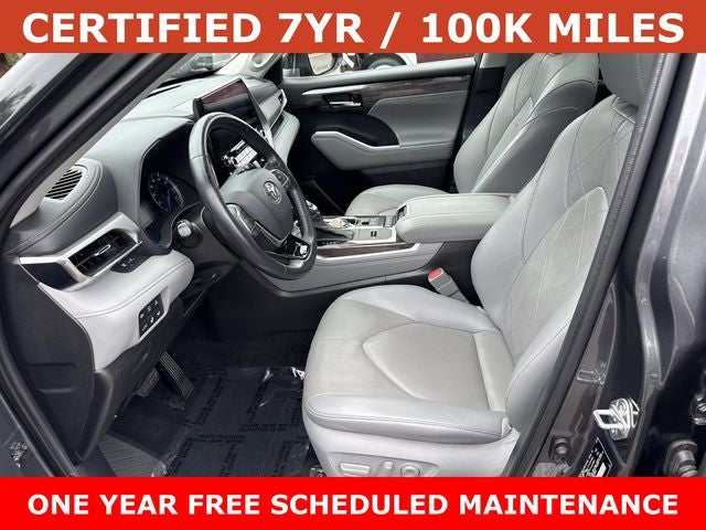 2021 Toyota Highlander Hybrid Platinum