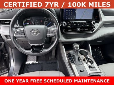 2021 Toyota Highlander Hybrid Platinum