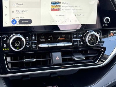 2026 Toyota Highlander Hybrid Platinum
