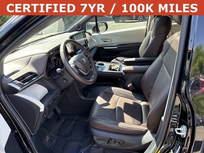 2024 Toyota Sienna Platinum 7 Passenger