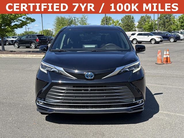 2024 Toyota Sienna Platinum 7 Passenger