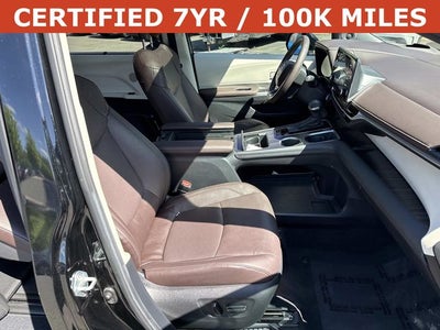 2024 Toyota Sienna Platinum 7 Passenger