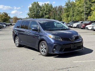 2019 Toyota Sienna SE 7 Passenger