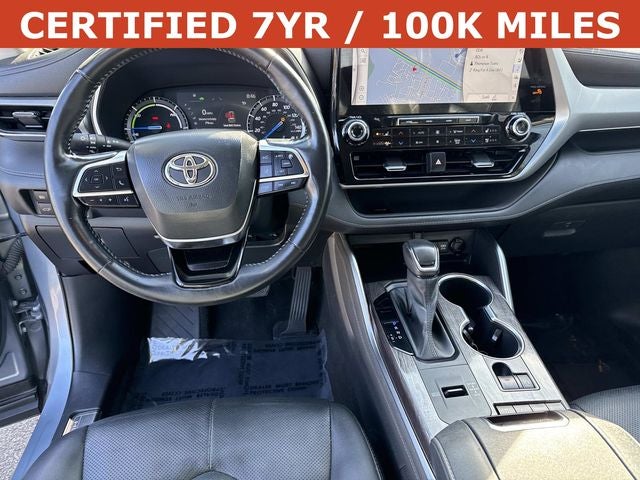 2021 Toyota Highlander Hybrid Platinum