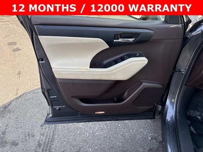 2021 Toyota Highlander Hybrid XLE