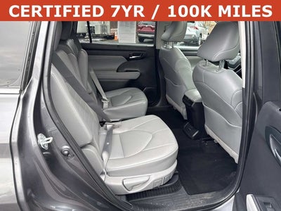 2022 Toyota Highlander Hybrid XLE