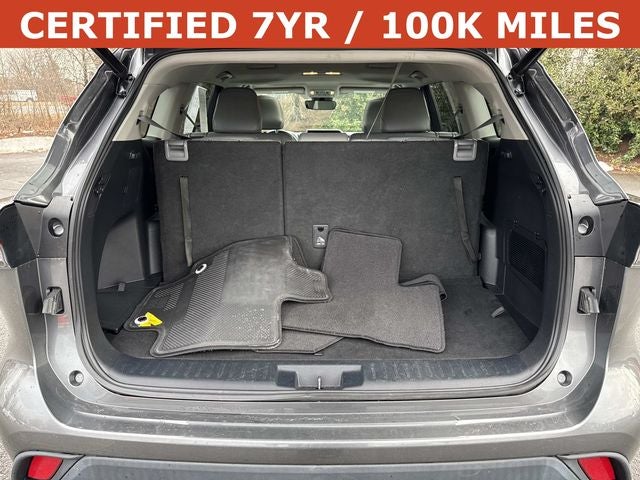 2022 Toyota Highlander Hybrid XLE