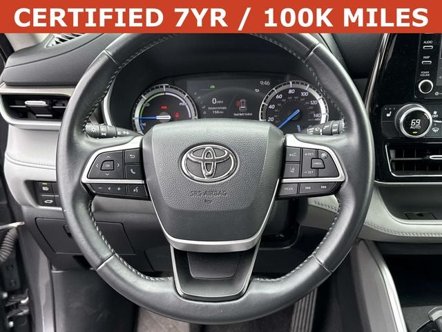 2022 Toyota Highlander Hybrid XLE