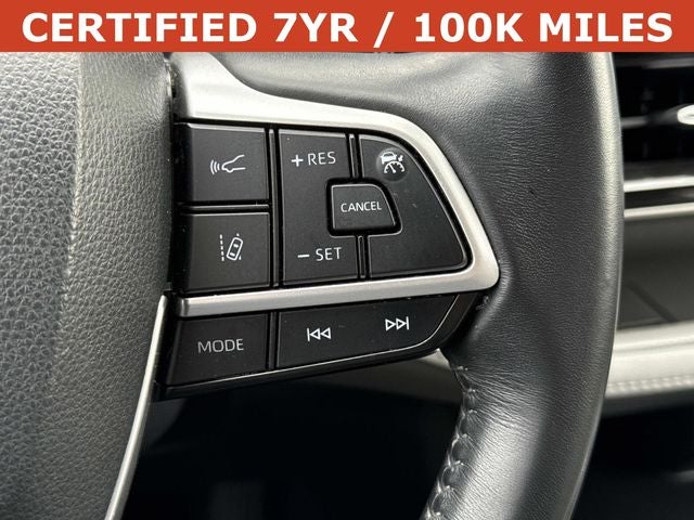 2022 Toyota Highlander Hybrid XLE