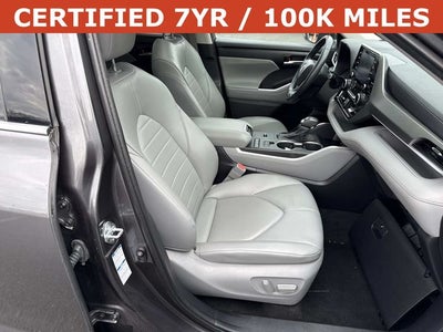 2022 Toyota Highlander Hybrid XLE