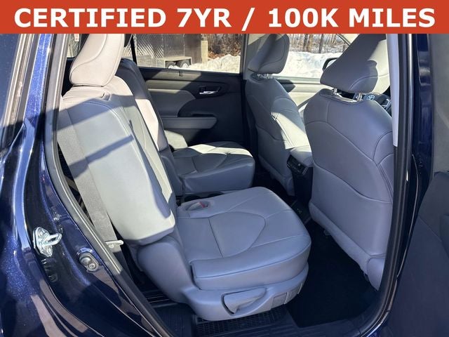 2022 Toyota Highlander Hybrid XLE