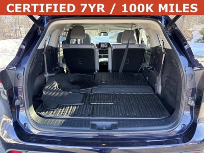 2022 Toyota Highlander Hybrid XLE