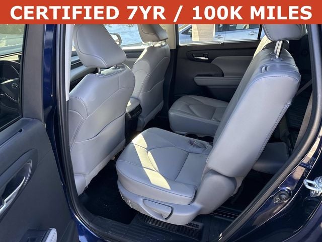 2022 Toyota Highlander Hybrid XLE