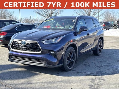 2022 Toyota Highlander Hybrid XLE