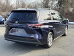 2022 Toyota Sienna XLE 7 Passenger