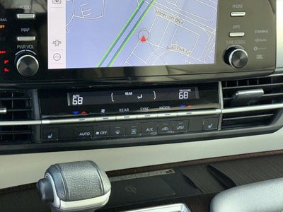 2022 Toyota Sienna XLE 7 Passenger