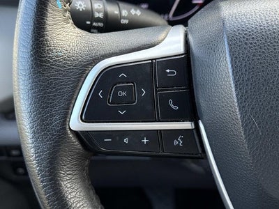 2022 Toyota Sienna XLE 7 Passenger