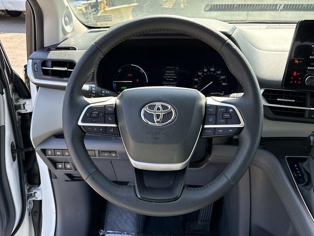 2024 Toyota Sienna XLE 7 Passenger
