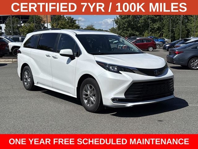 2024 Toyota Sienna XLE 8 Passenger