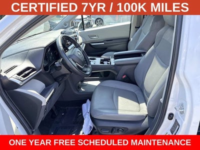 2024 Toyota Sienna XLE 8 Passenger