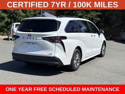 2024 Toyota Sienna XLE 8 Passenger