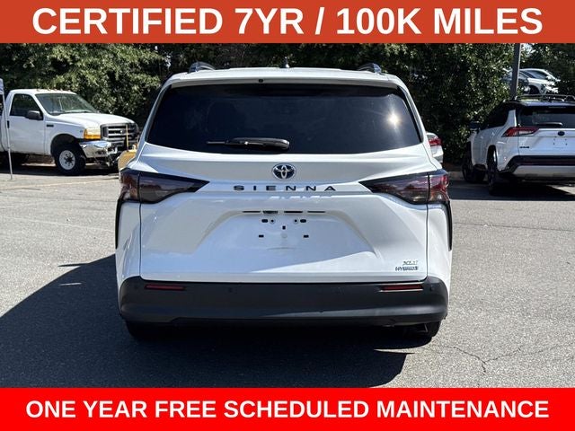 2024 Toyota Sienna XLE 8 Passenger
