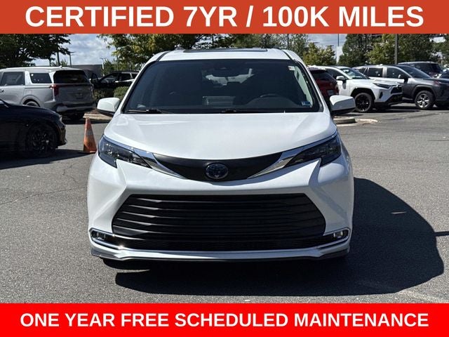 2024 Toyota Sienna XLE 8 Passenger
