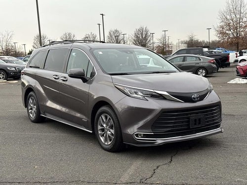 2021 Toyota Sienna XLE 7 Passenger