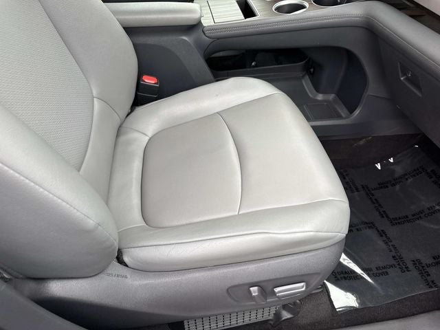 2021 Toyota Sienna XLE 7 Passenger