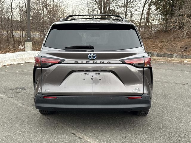 2021 Toyota Sienna XLE 7 Passenger