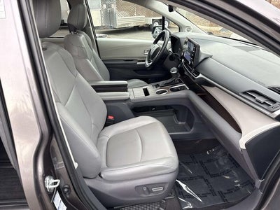 2021 Toyota Sienna XLE 7 Passenger